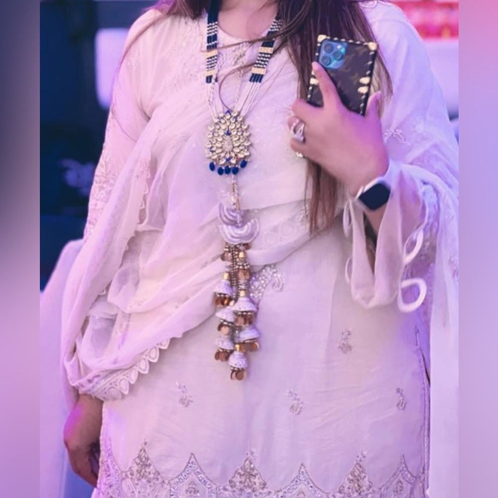 Pakistani original designer Asim Jofa beige suit - Picture 4 of 4